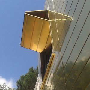 brise em aço