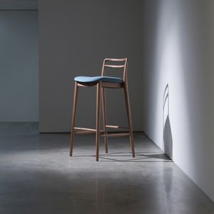 cadeira alta contemporânea
