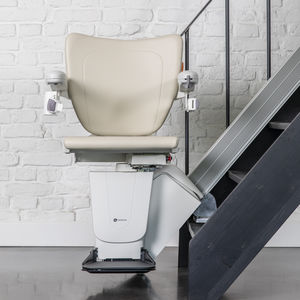 cadeira elevatória para escadas para ambiente interno
