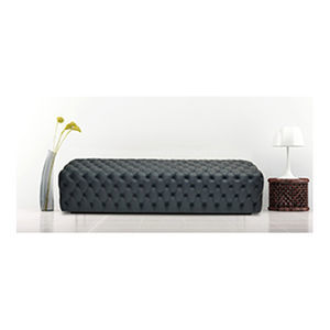 banco estofado Chesterfield