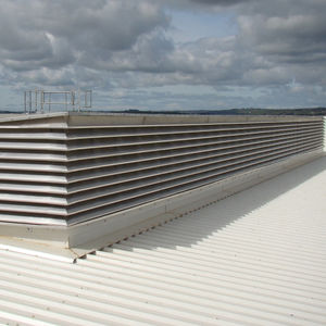 grelha de ventilação metálica