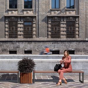 banco para espaço público contemporâneo