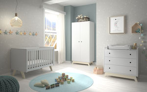 quarto infantil branco / de bebê