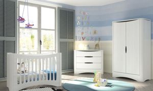 quarto infantil branco / de bebê