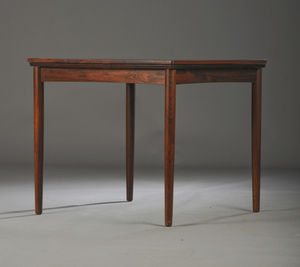 mesa de jantar de design escandinavo 1