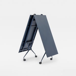 mesa contemporânea