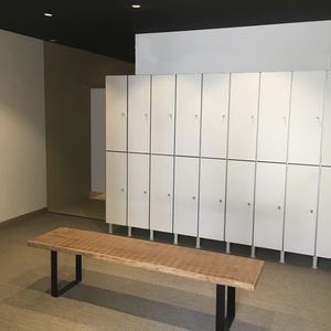 armário de vestiário em HPL