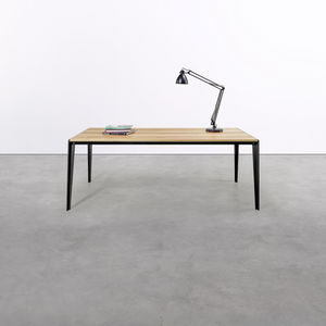 mesa contemporânea