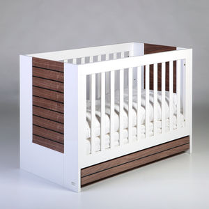 cama de bebê contemporânea