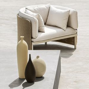 poltrona contemporânea