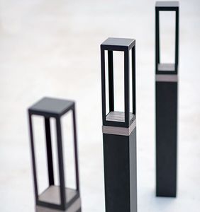poste balizador de iluminação de jardim
