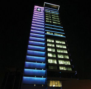 luminária técnica saliente