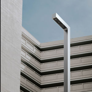 poste de iluminação em aço inoxidável