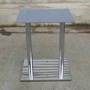 base de mesa metálica