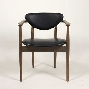 cadeira de design escandinavo