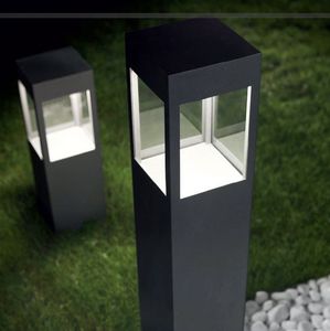 poste balizador de iluminação de jardim