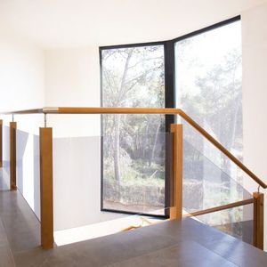 guarda-corpo em madeira 1