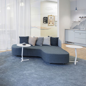 mesa lateral contemporânea