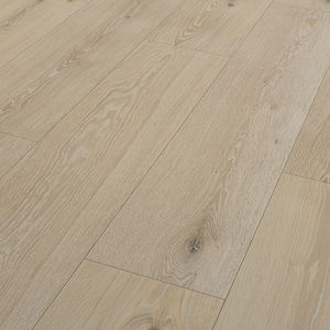 piso laminado em tábuas largas em carvalho