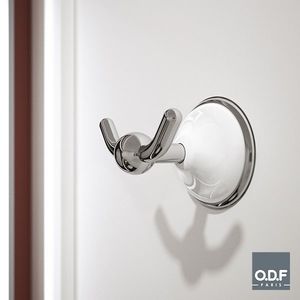 cabide de parede clássico