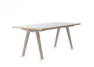 mesa de design minimalista 1