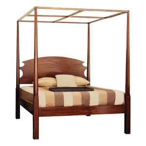 cama com dossel 1