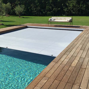 capa de piscina submersa 1