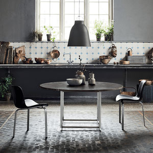 mesa contemporânea