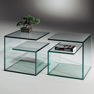 mesa lateral contemporânea