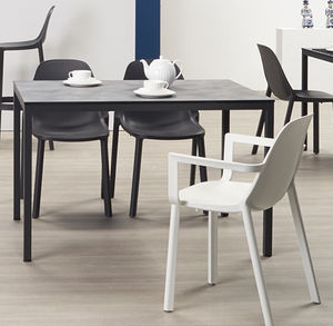 mesa contemporânea