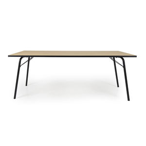 mesa de jantar de design escandinavo