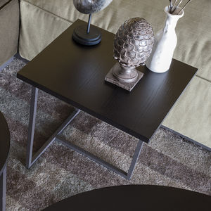 mesa lateral contemporânea