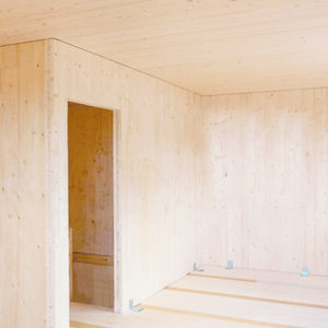 painel para construção em madeira laminada colada