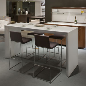 mesa alta contemporânea
