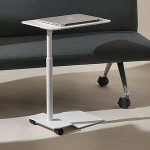 mesa lateral contemporânea 1