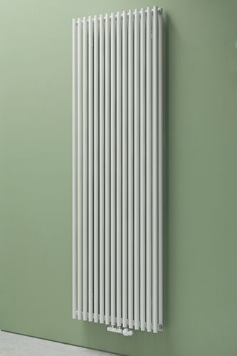 Radiador a água quente - GAJA DUO - EUCOTHERM - 0 W–500 W / contemporâneo / metálico