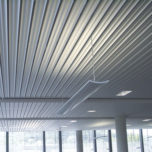 Forro em alumínio - SOFTLINE 4 - P. LEMMENS COMPANY - em painéis / para escritório / para ambiente interno