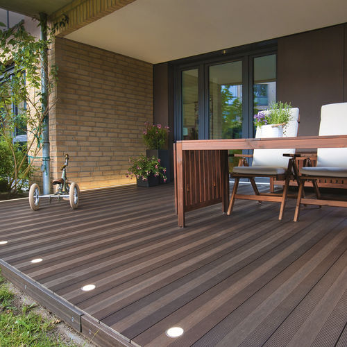 Tábua de deck em WPC - CLASSIC VARIA - megawood by NOVO-TECH - ranhurada / antiderrapante / resistente a UV