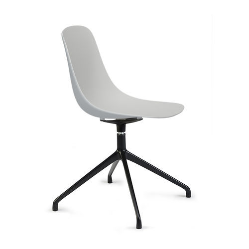 Cadeira contemporânea - PURE LOOP - Infiniti - para ambiente interno / em polipropileno / com base em madeira