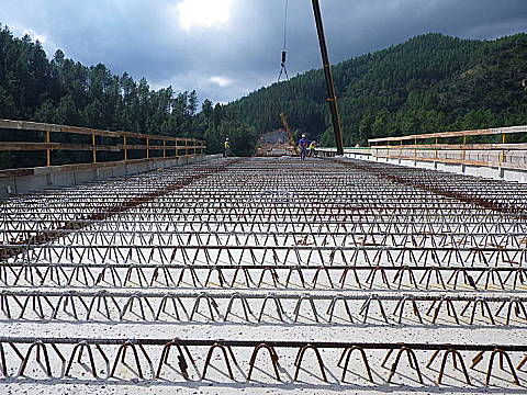 Laje pré-moldada em concreto armado - Planas