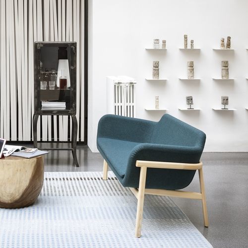 Sofá contemporâneo - SLIGHT - True Design srl - em tecido / em espuma / verde