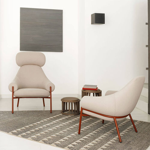 Poltrona contemporânea - FENDER - True Design srl - em espuma de poliuretano / em madeira / em aço