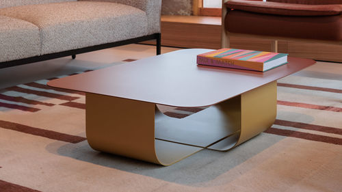 Mesa de centro de design minimalista - FIOCCO - True Design srl - metálica / em aço / com base metálica