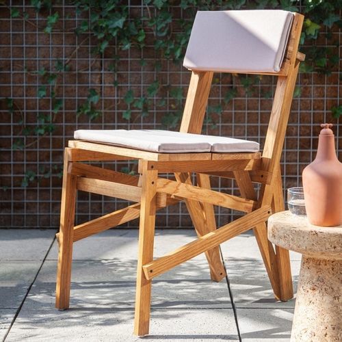 Cadeira contemporânea - VIJ5 - para ambiente externo / para ambiente interno / em tecido