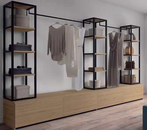Closet contemporâneo - ILUSIÓN - Sistema Midi - em madeira / em alumínio