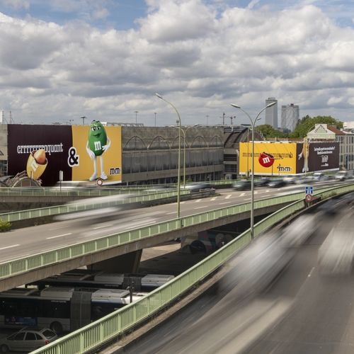 Suporte de outdoor para edifícios - JCDecaux - Mobilier Urbain