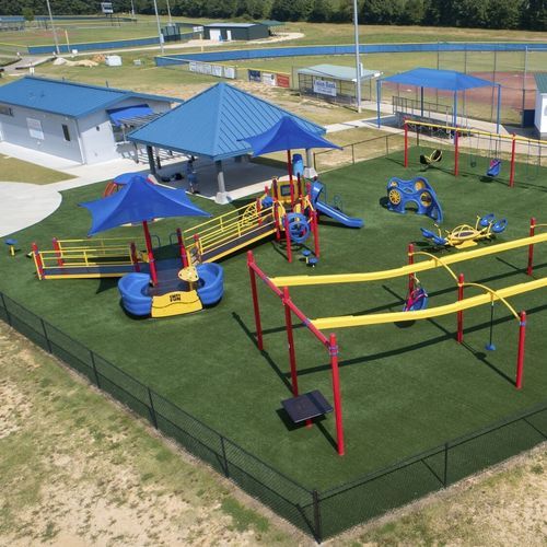 Estrutura lúdica para parque infantil - Miracle League of Monticello - Design 7336 - LANDSCAPE STRUCTURES - em aço inoxidável / em aço revestido a pó / em polietileno