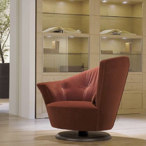 Poltrona contemporânea - ARABELLA - GIORGETTI - em tecido / em couro / em madeira