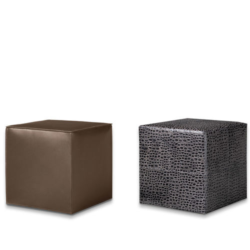 Puff contemporâneo - VILLON - Minotti - em tecido / em couro / em compensado
