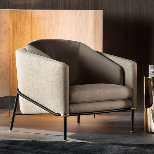 Poltrona moderna - FIL NOIR - Minotti - em espuma de poliuretano / metálica / de canto